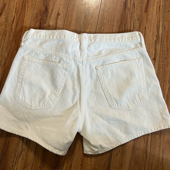 NWOT AGOLDE Crisp White Denim Shorts - Picture 4 of 5
